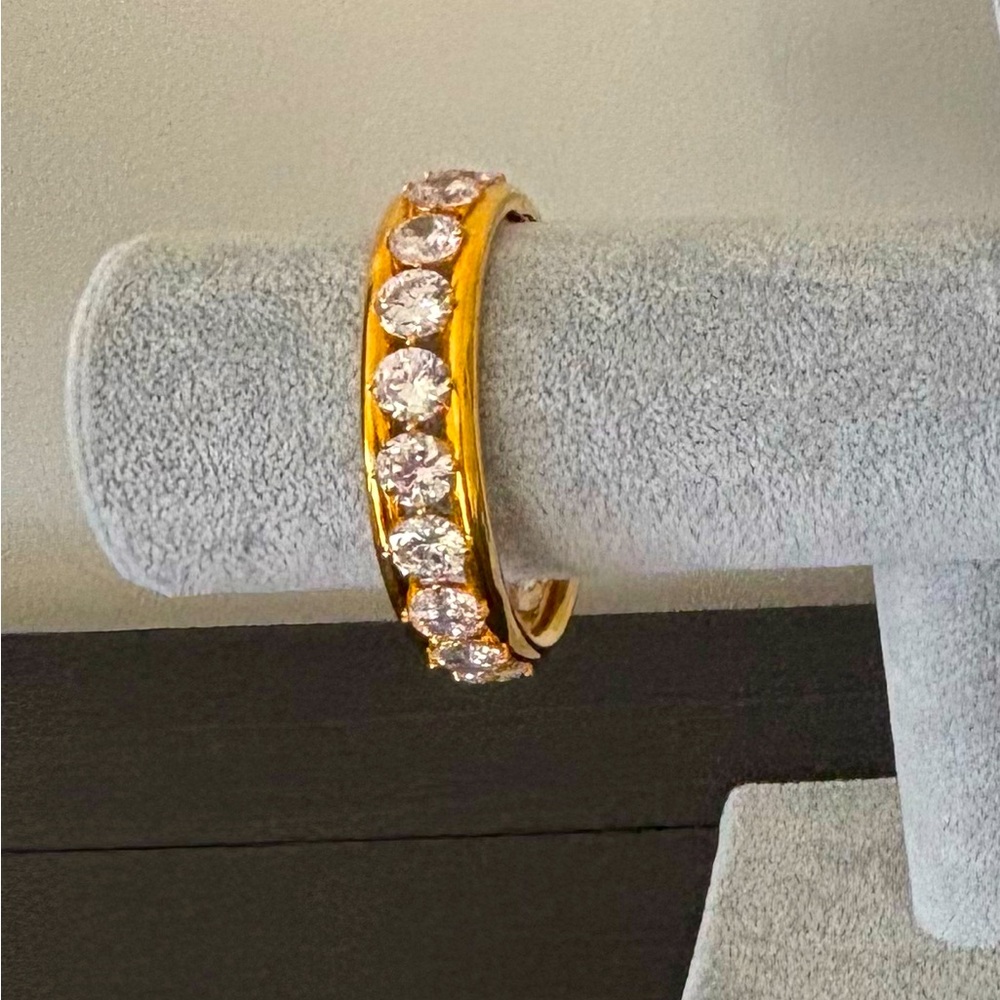 nOir Jewelry Gold Bracelet with Intricate Design